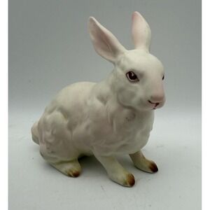 Vintage Lefton H880 Albino Bunny Rabbit Figurine Matte Bisque Porcelain 3.5"